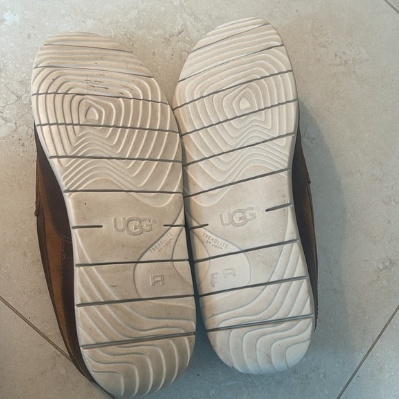 UGG Mens Fascot Slip On Leather Suede Sheepskin Loafer Size 11 US Brown - Picture 10 of 11